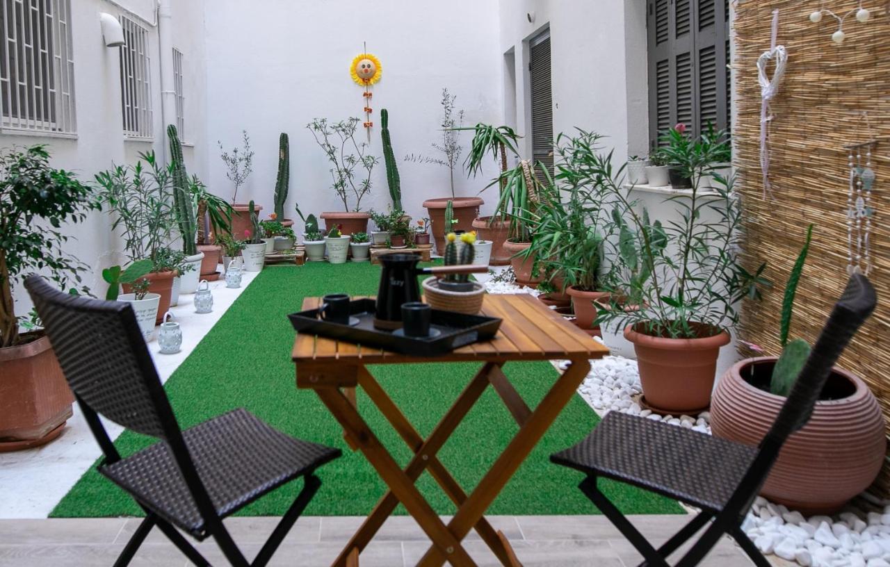 Hesperides Garden Apartment Athens Ngoại thất bức ảnh